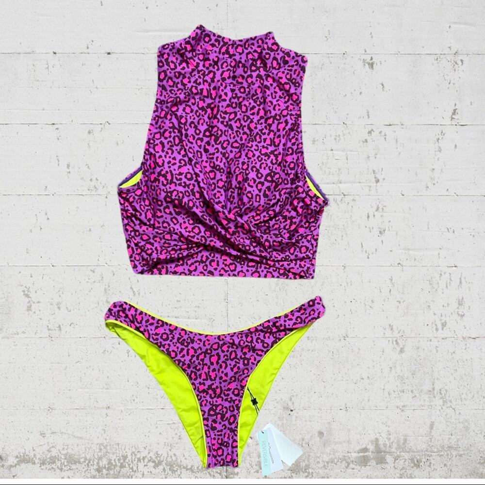 NWT BCBGeneration Two Piece Cheetah Print Reversible Swimsuit Size Small